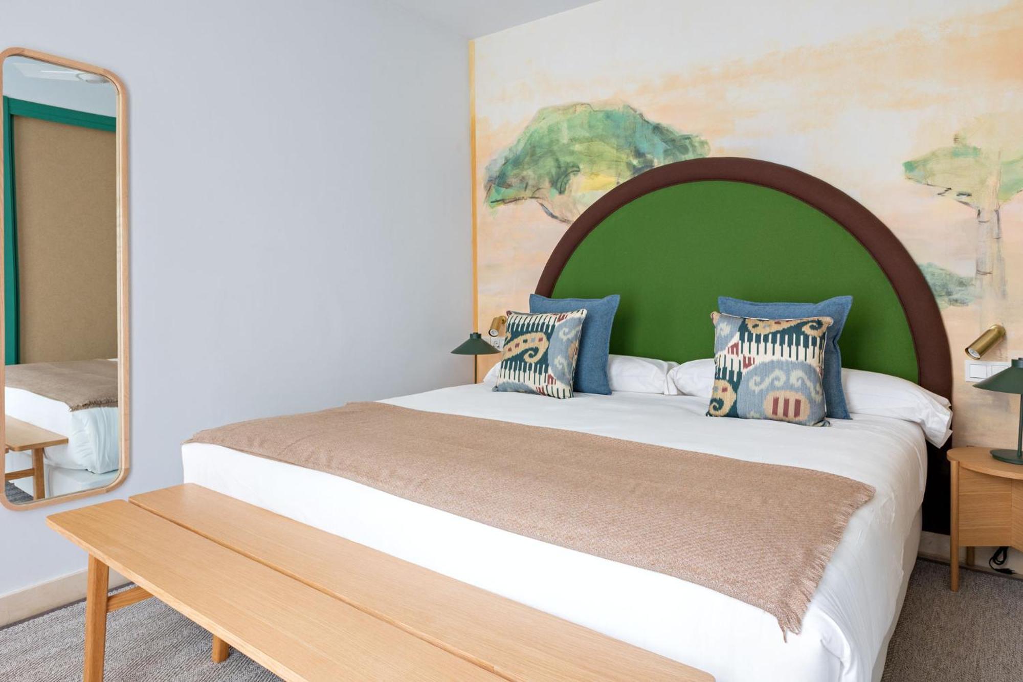 Angeles 6- Giralda Luxury By Valcambre Apartment Seville Room photo